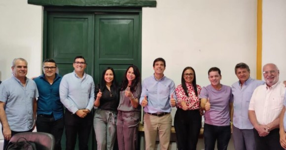 Con grandes resultados, Juan Pablo Vélez deja la presidencia ejecutiva de la Cámara de Comercio de Cartagena. Andrea Piña Gómez, es la nueva Presidenta Ejecutiva (e).